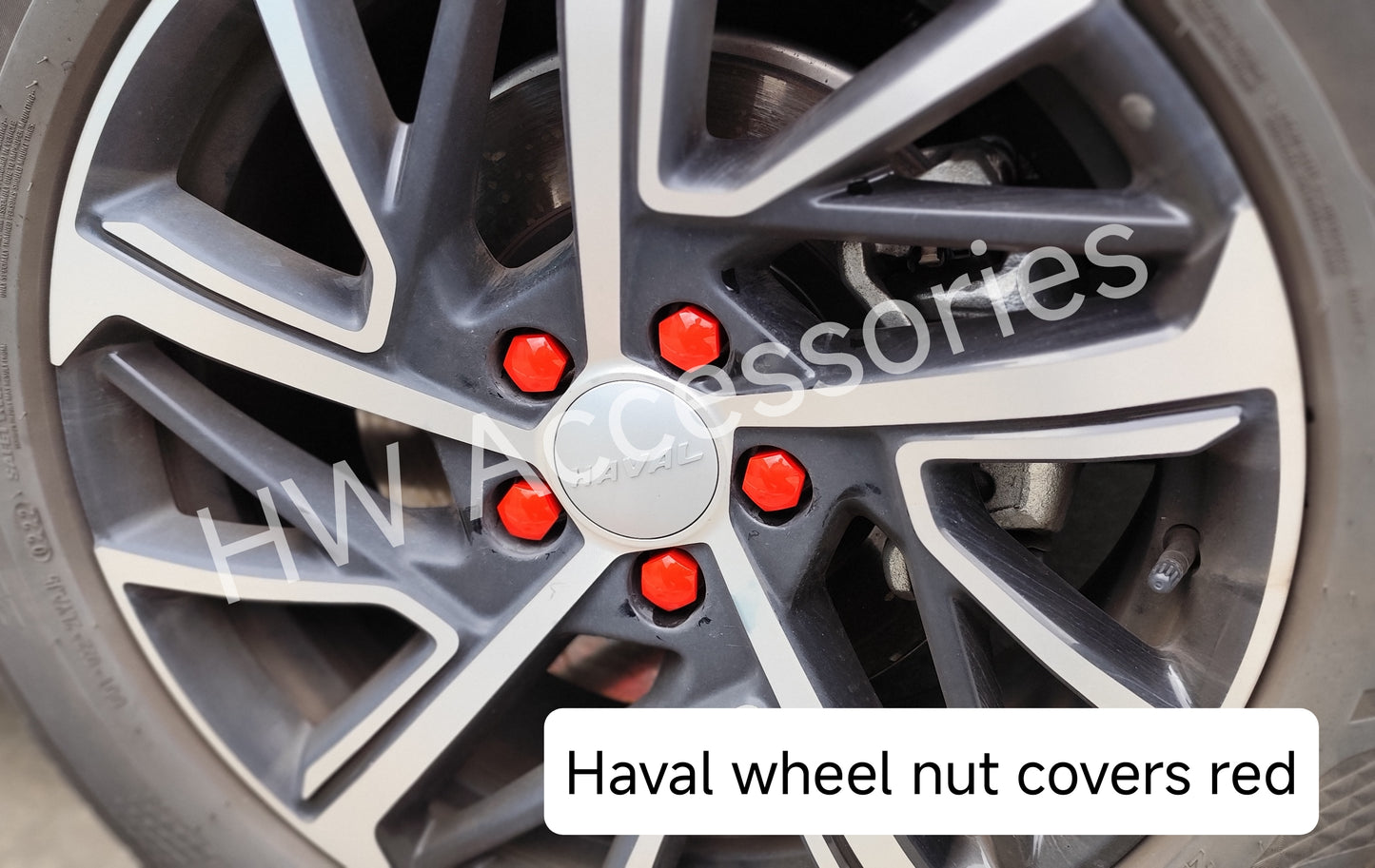 Haval H6 and Jolion wheel nut cover