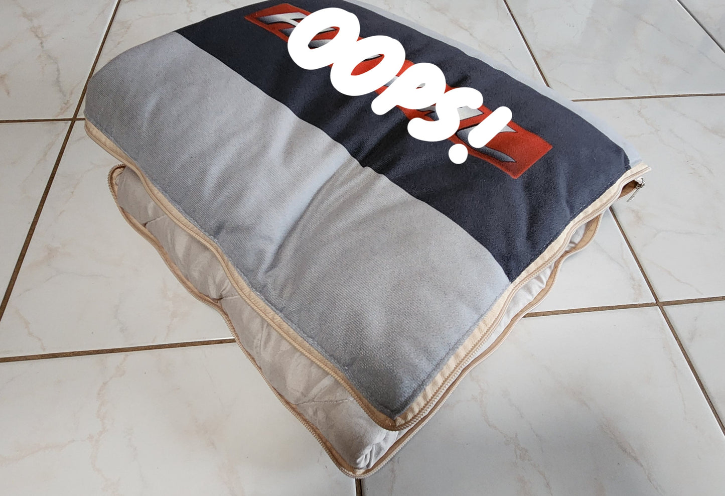 Cushion / Blanket