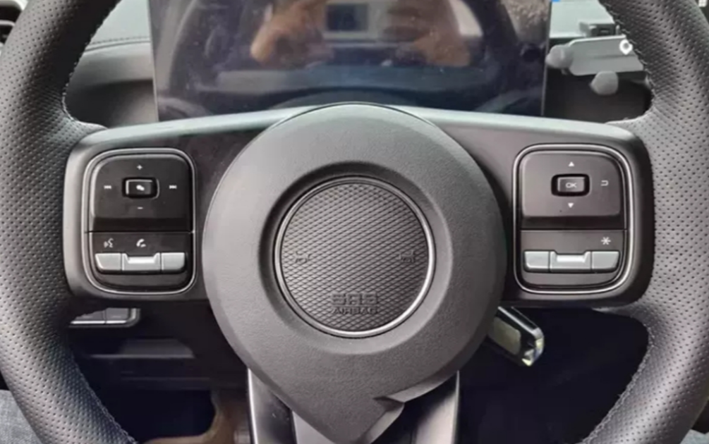 New GWM Cannon Steering Wheel Leather Stitched Cover