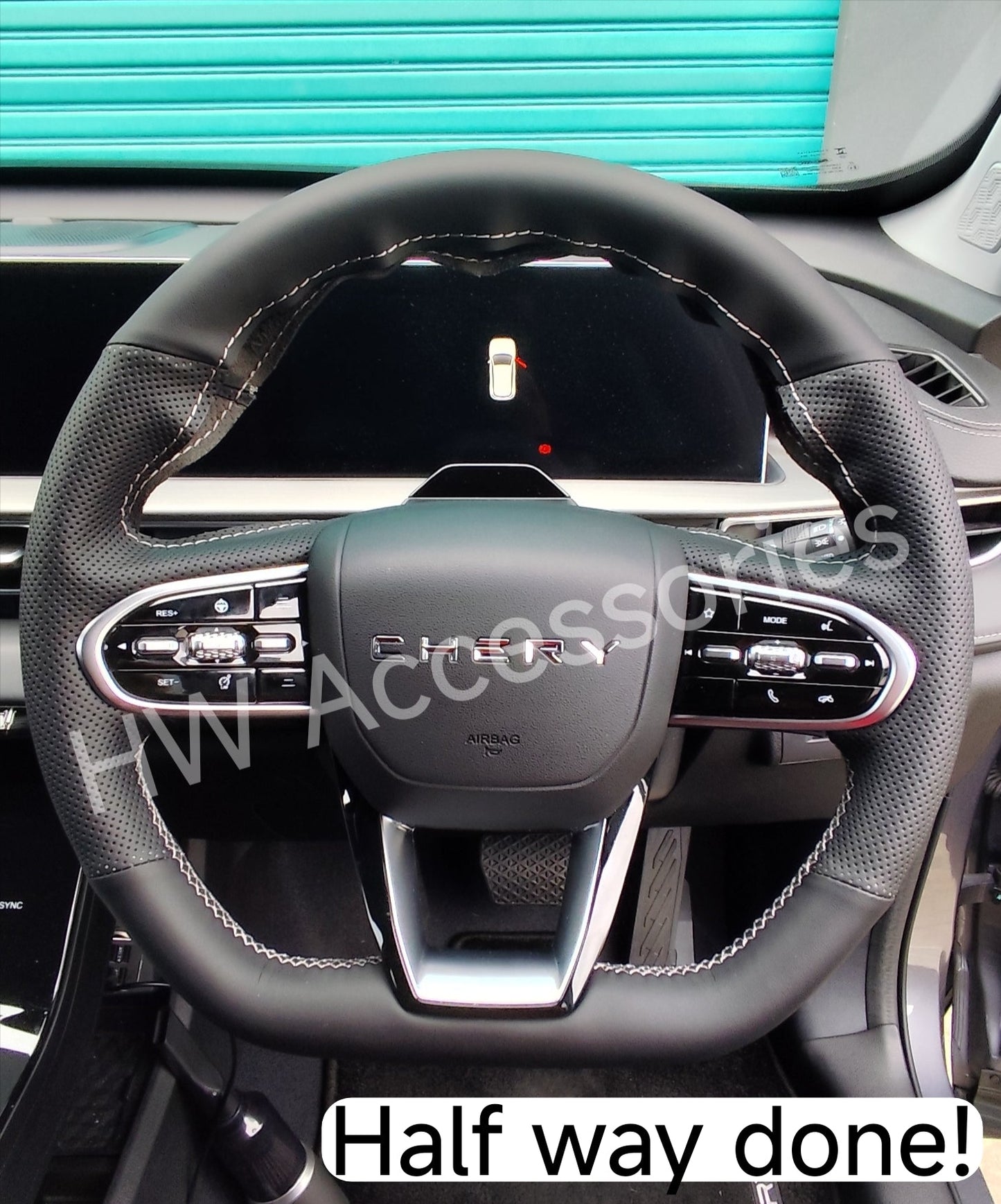Chery Tiggo / Omoda 5 Steering Wheel Leather Stitched Cover