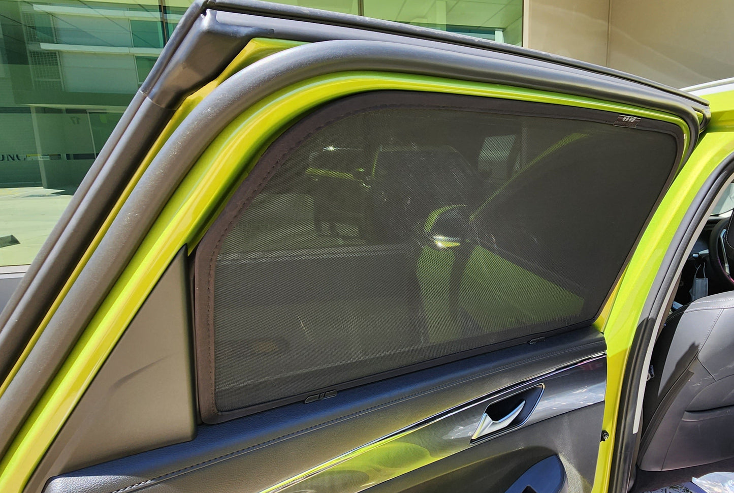 GWM Cannon / Haval H6 / Haval Jolion magnetic rear window sunshades