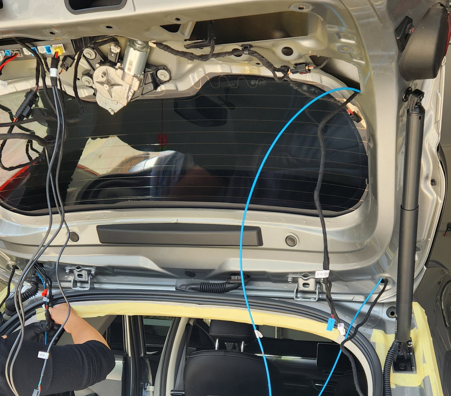Haval Jolion 2021 Retrofit Power Tailgate Kit HW Accessories haval-jolion-2021-retrofit-power-tailgate-kit-hw-accessories